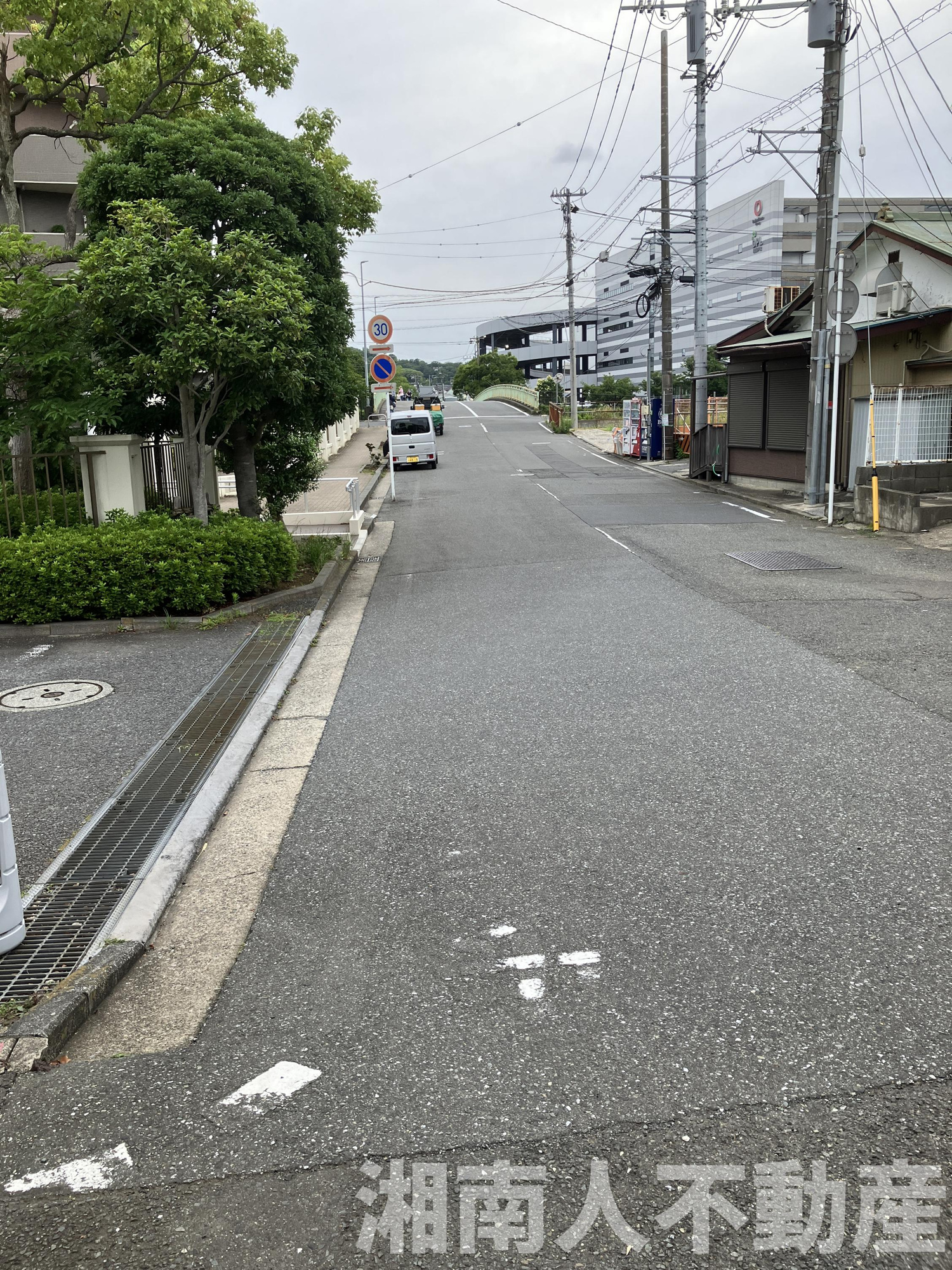 ダイアパレスワンダースケープの周辺