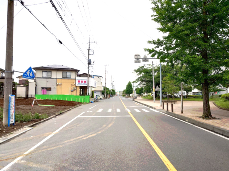 上尾市大字今泉５区画　前面道路