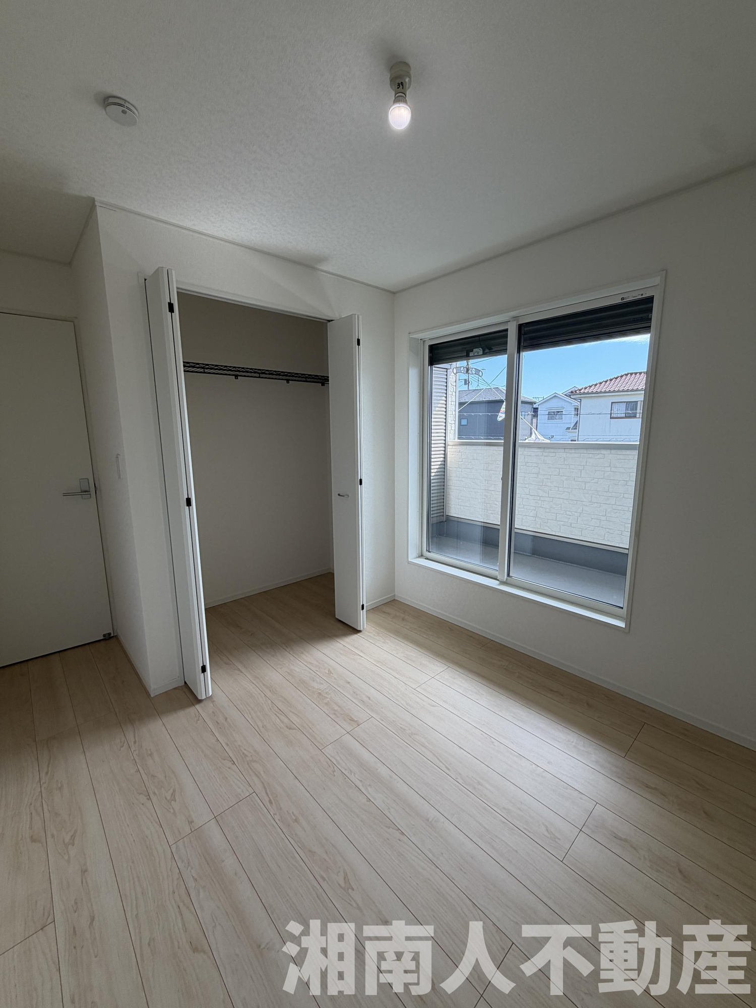 小田原市小船第14　新築戸建て　2号棟の洋室|使い勝手のいい洋室です