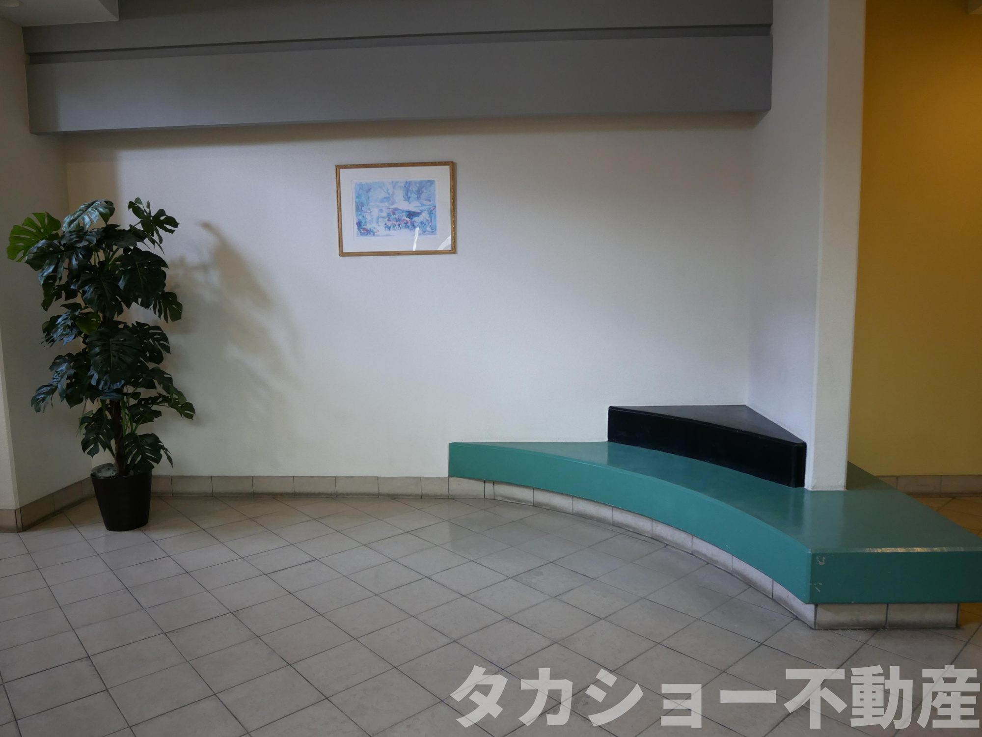 ダイアパレスライベックスタワー八幡宿のエントランス|建物の内部です