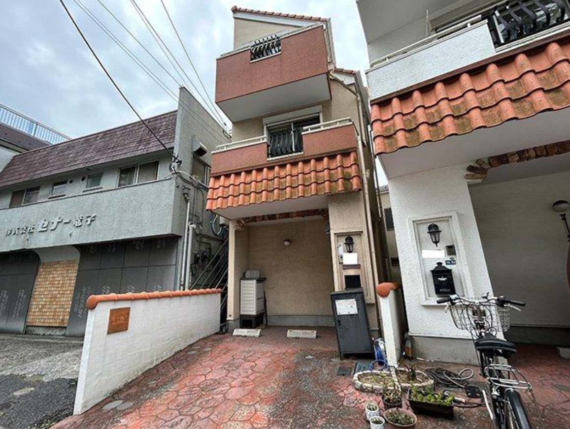横浜市港南区上永谷1丁目 中古戸建て【仲介手数料無料】の外観