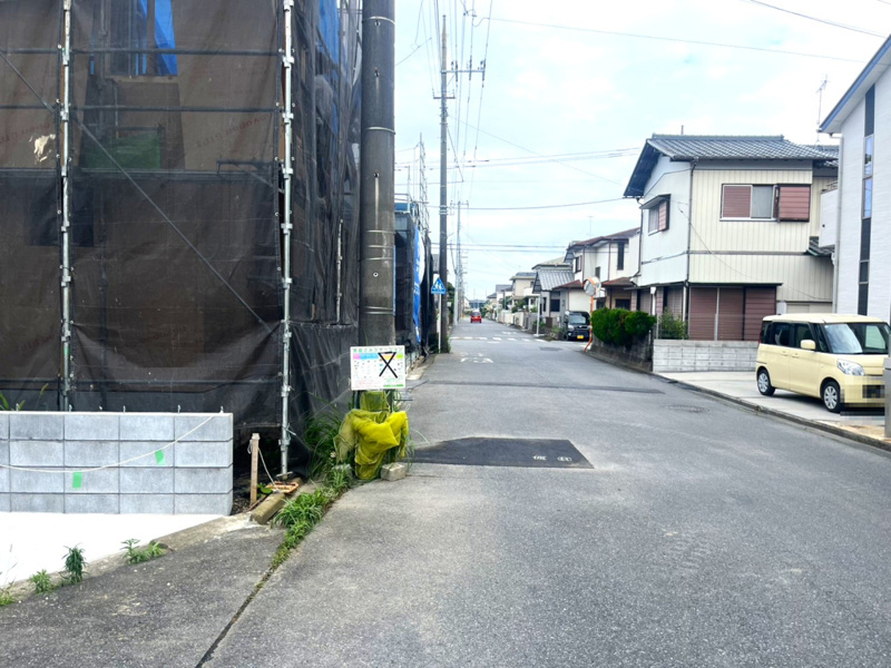 幸手市緑台1丁目　前面道路