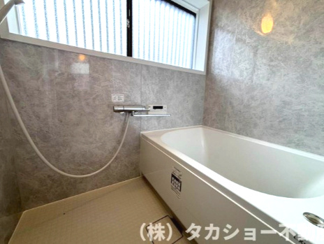 市原市喜多　中古戸建の浴室
