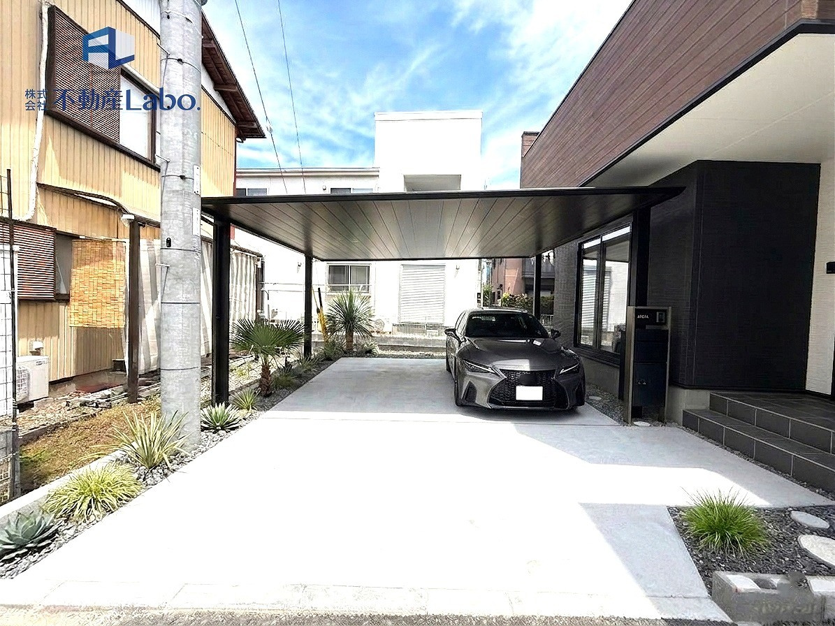 駿河区向敷地4丁目４期　全７棟　新築戸建てのその他|～本日ご見学が可能です～
土日祝日はもちろん、平日のお仕事終わりのお時間でもご内覧可能です♪
ご見学ご希望がございましたらお気軽にご相談ください！
外構、車はAI作成でイメージとなります。追加工事可能