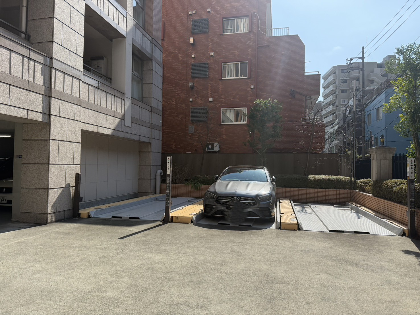 ファミール新宿グランスィートタワー