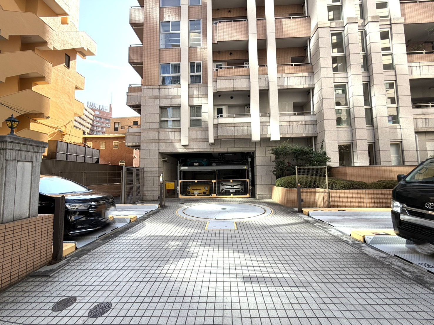 ファミール新宿グランスィートタワー