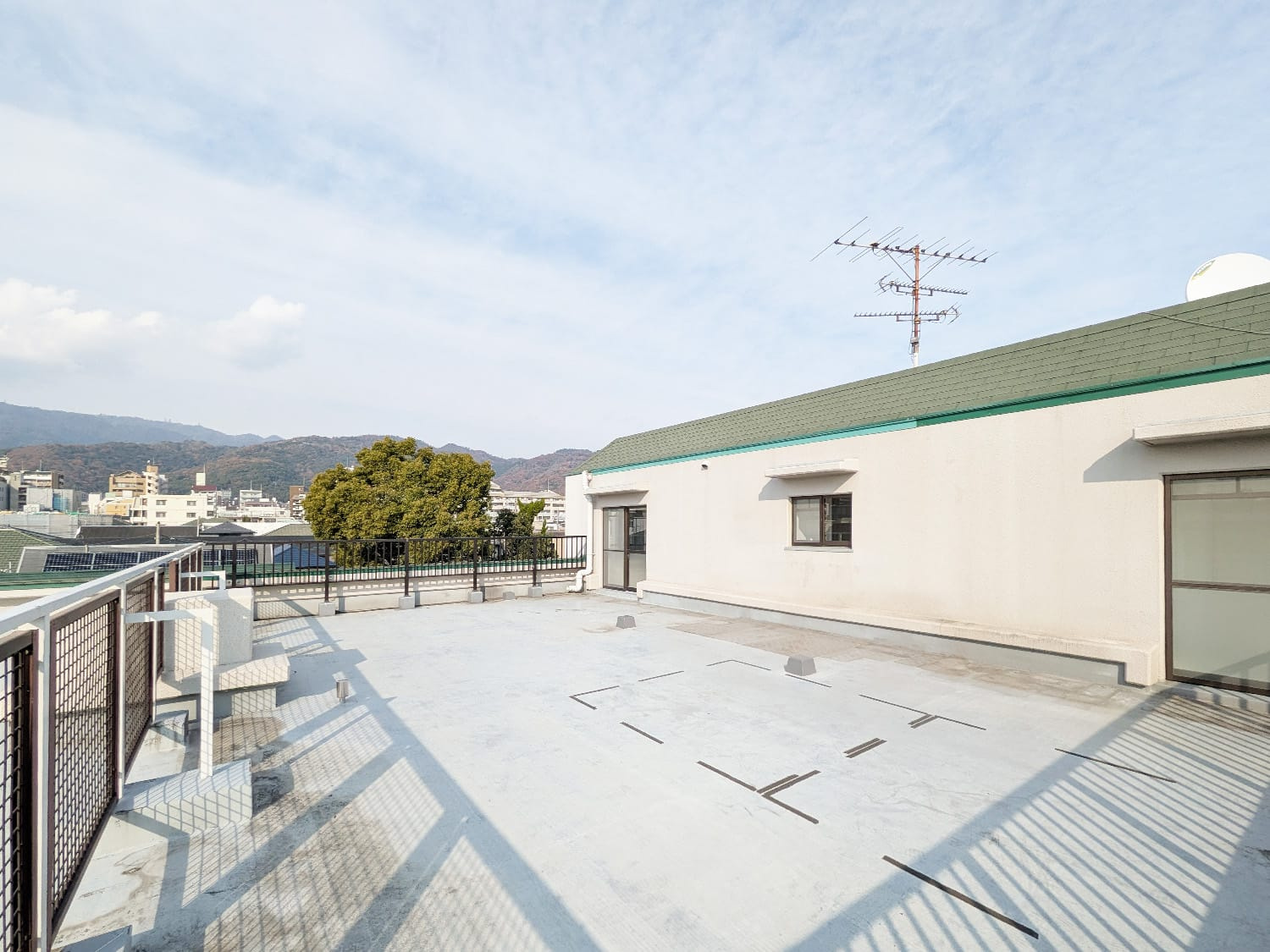 朝日プラザ魚崎北町のバルコニー