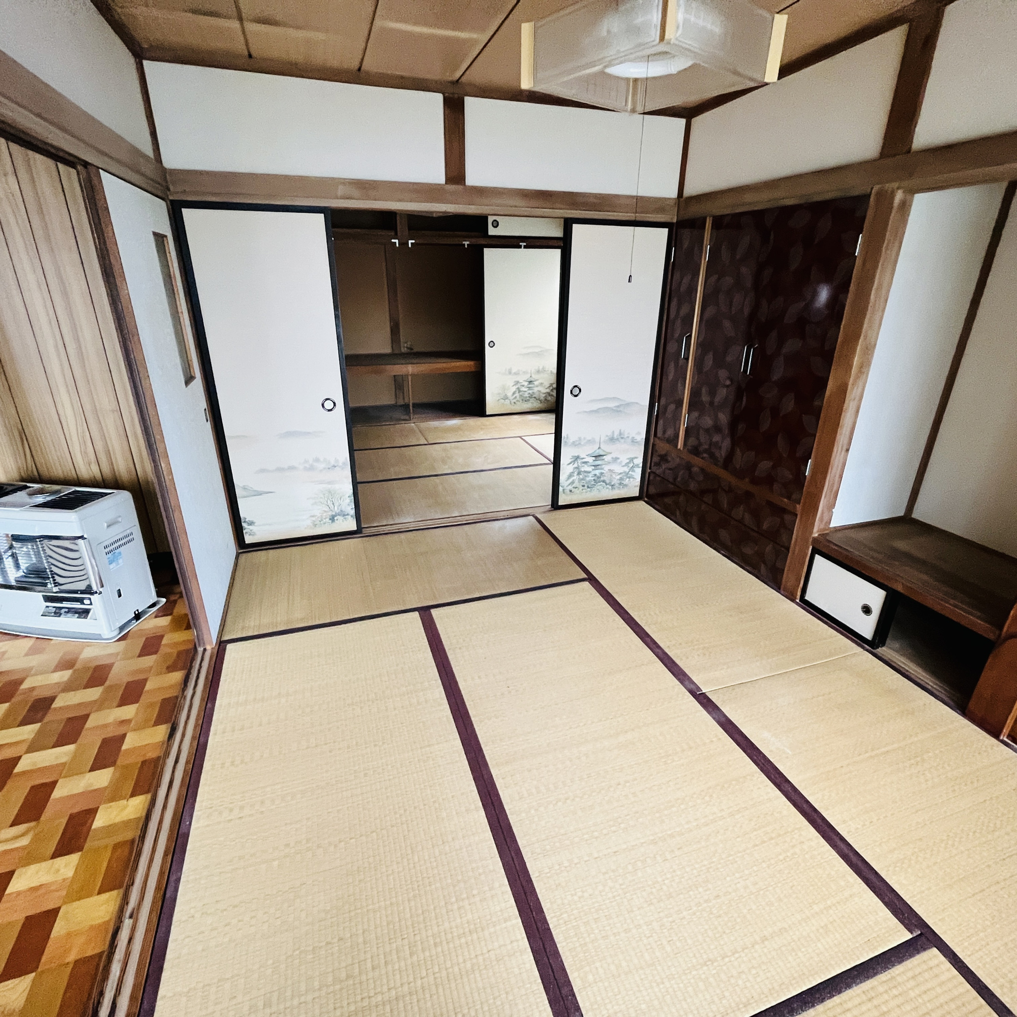 登別市若草町5丁目28-10　中古住宅の和室