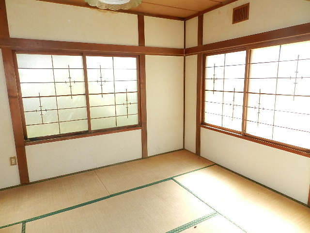 登別市登別本町3丁目15-8　中古住宅の和室