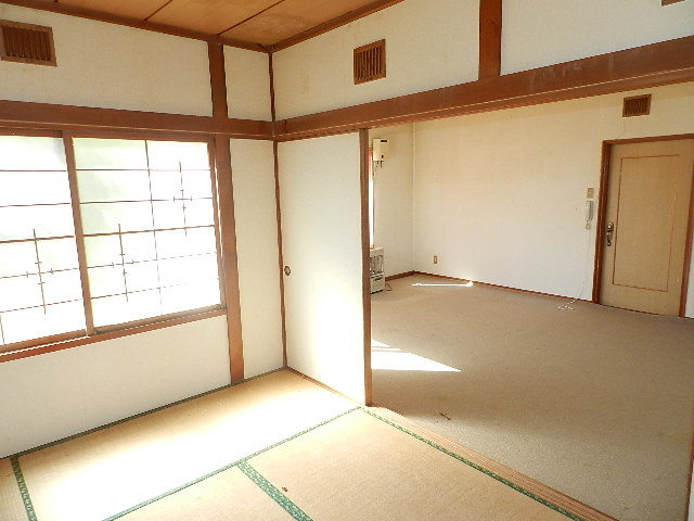 登別市登別本町3丁目15-8　中古住宅の和室