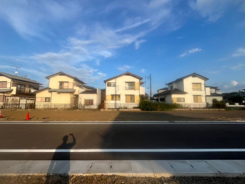 【館林市西美園町　全6区画　4号地】
240.69㎡(72.8坪)です。
こだわりのあるお好きなプランで建てられます。
都市ガス・本下水が整備されています。
