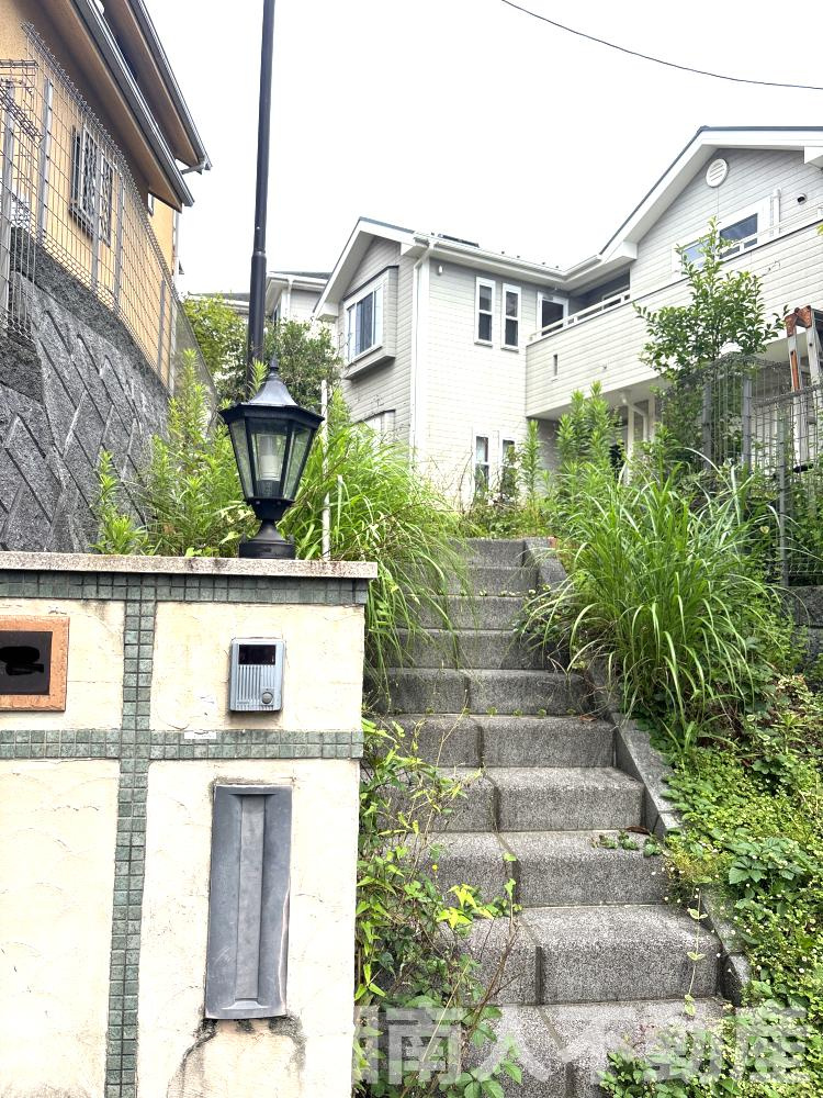 平塚市めぐみが丘1丁目　中古戸建の周辺