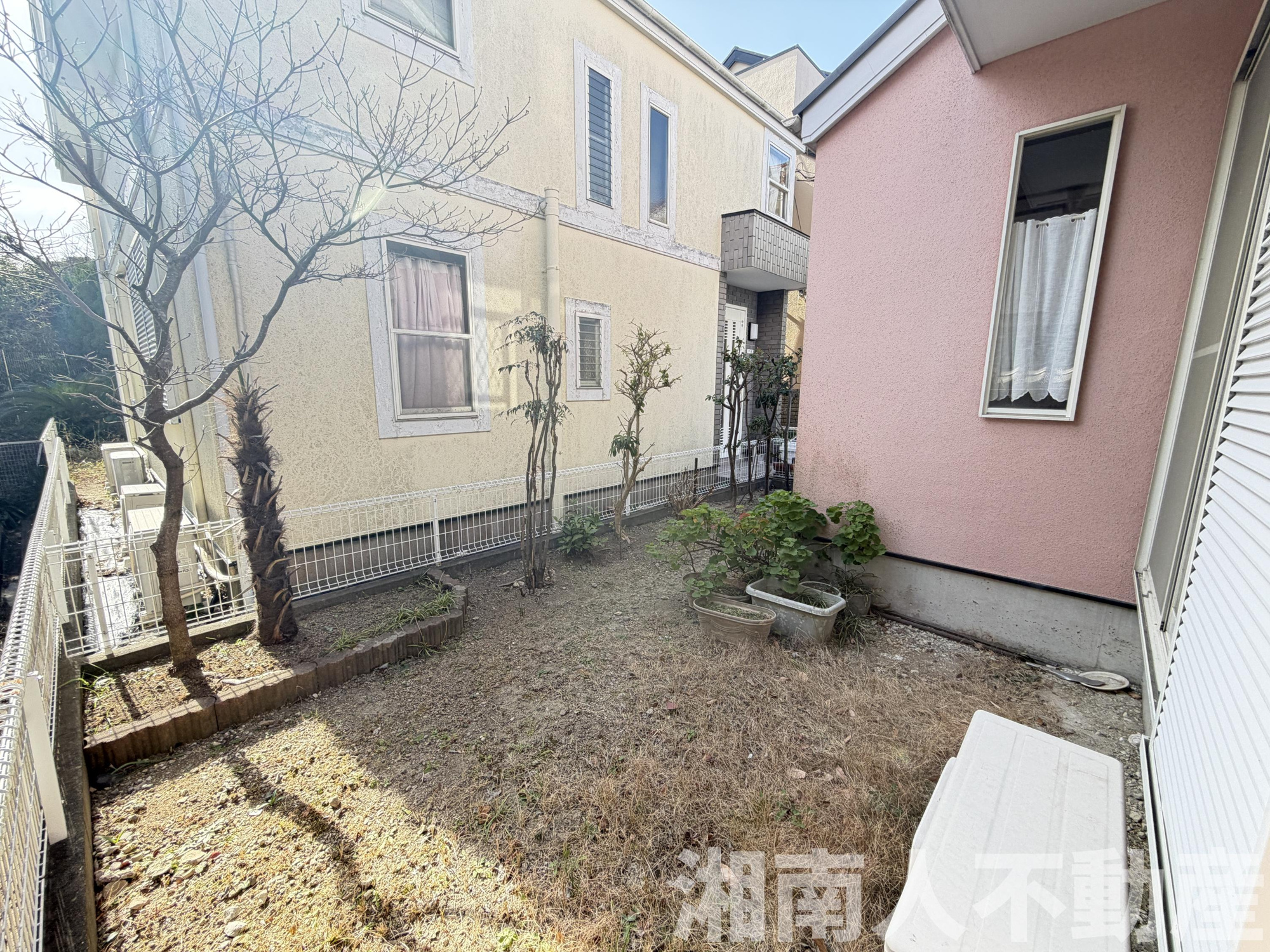 逗子市小坪６丁目戸建ての庭|お庭で自由な時間を過ごせます