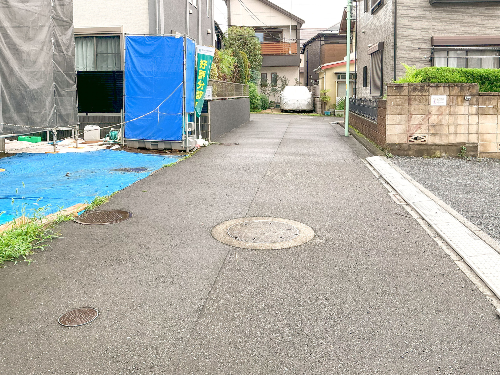 新築分譲［ミラクラス成田東Ⅱ］の前面道路含む現地写真