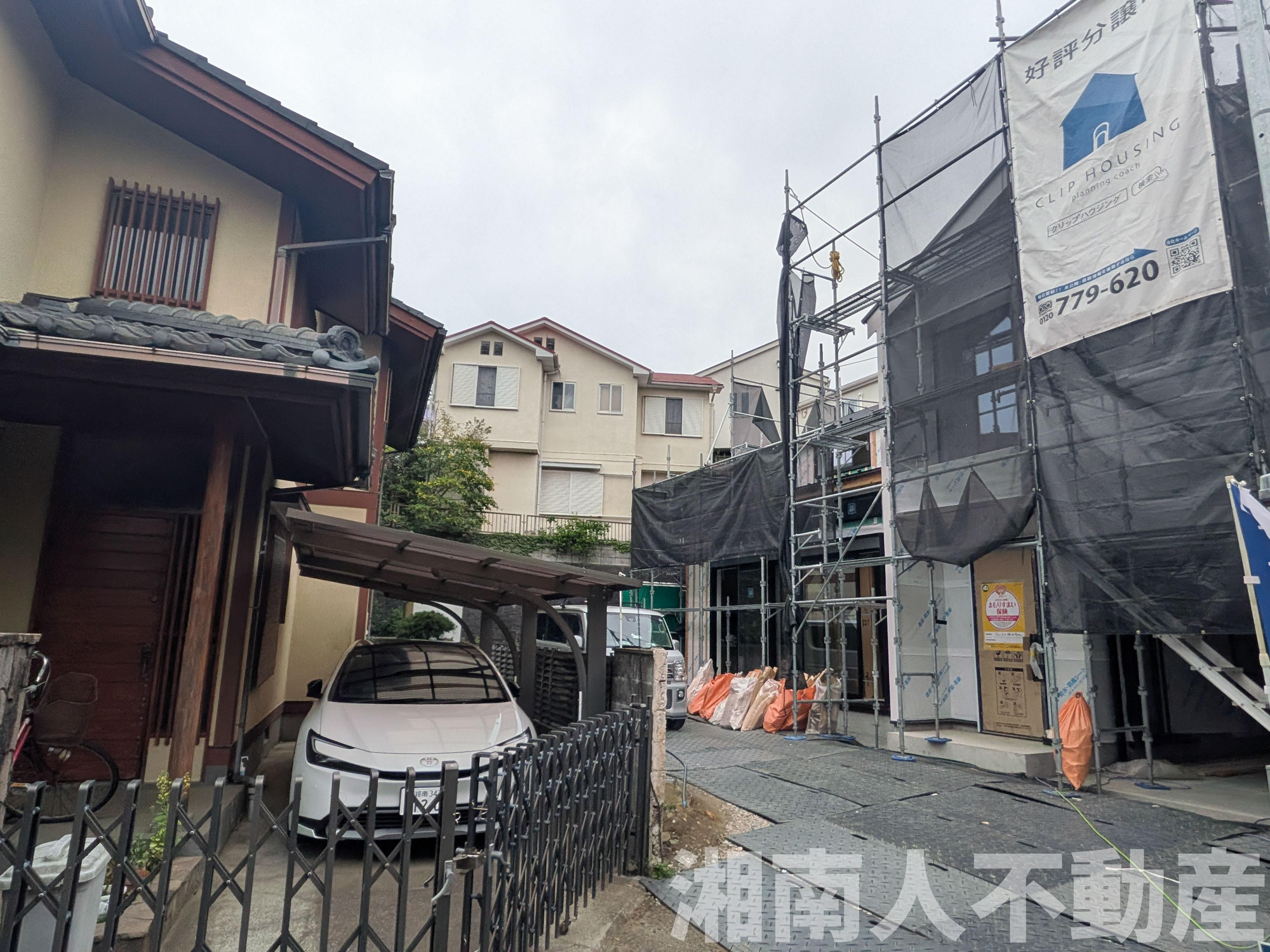 藤沢市鵠沼桜が岡１丁目１７－１１新築戸建ての前面道路含む現地写真|前面道路含む現地写真です