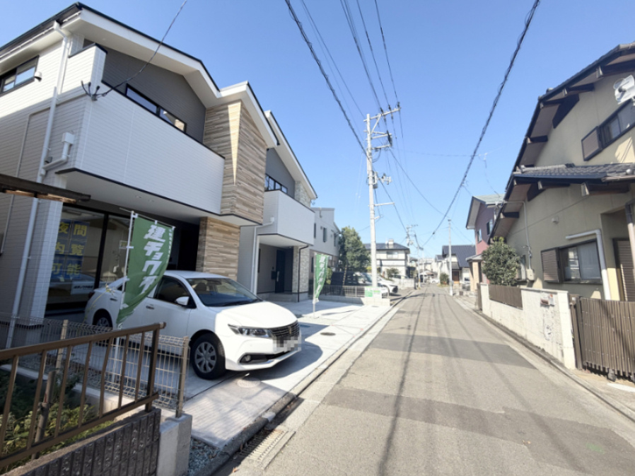 KEIAI GRACE　若林区大和町1期の前面道路含む現地写真