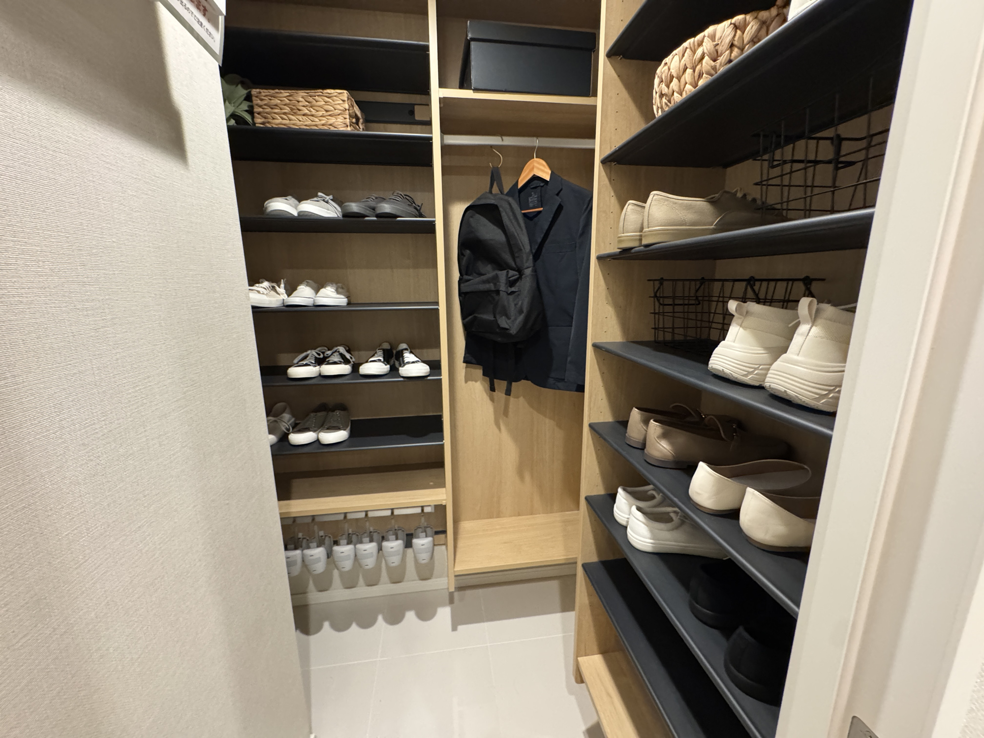 【玄関】