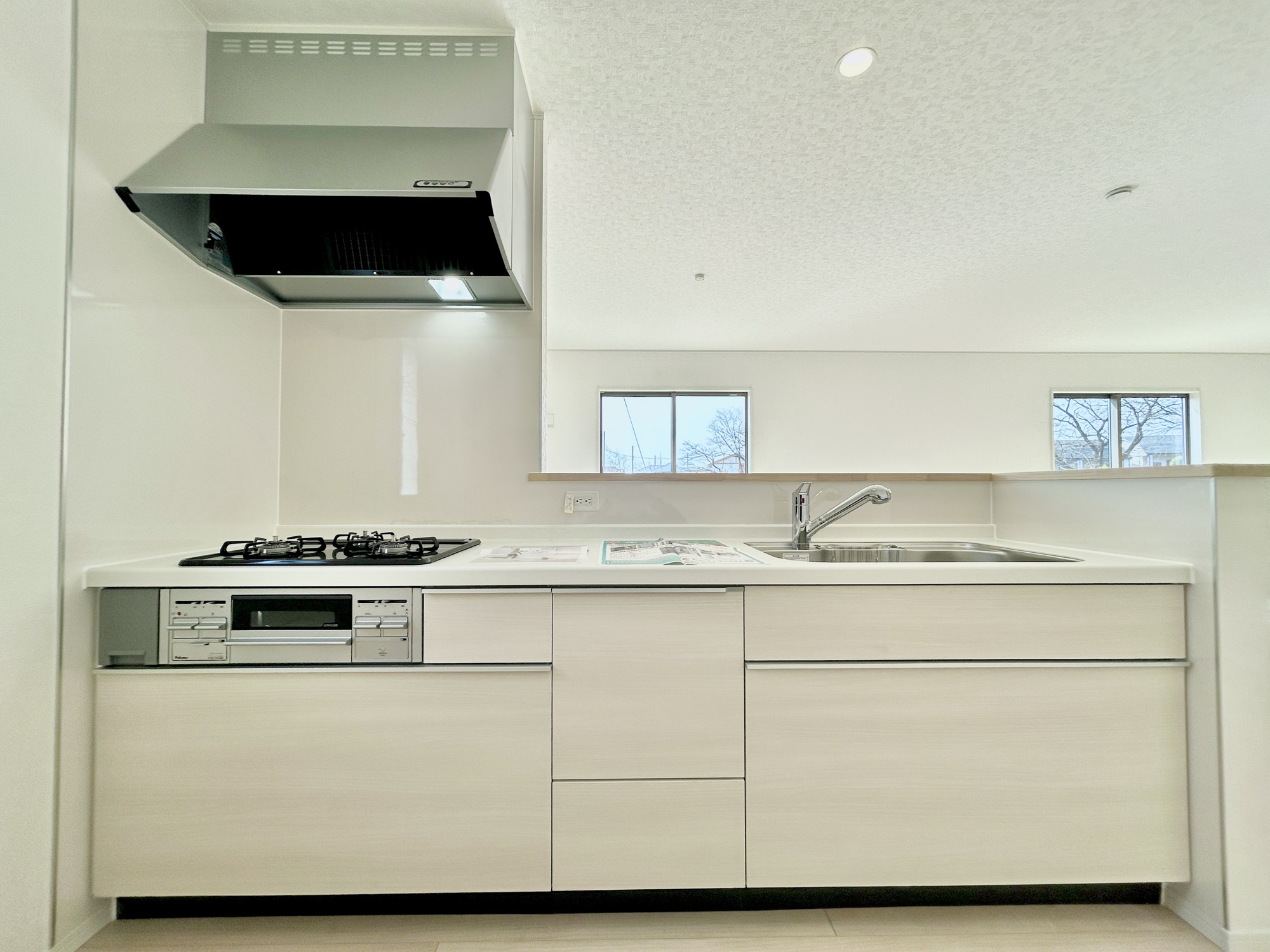 前橋市青柳町第27　新築住宅全11棟のキッチン|同社施工例