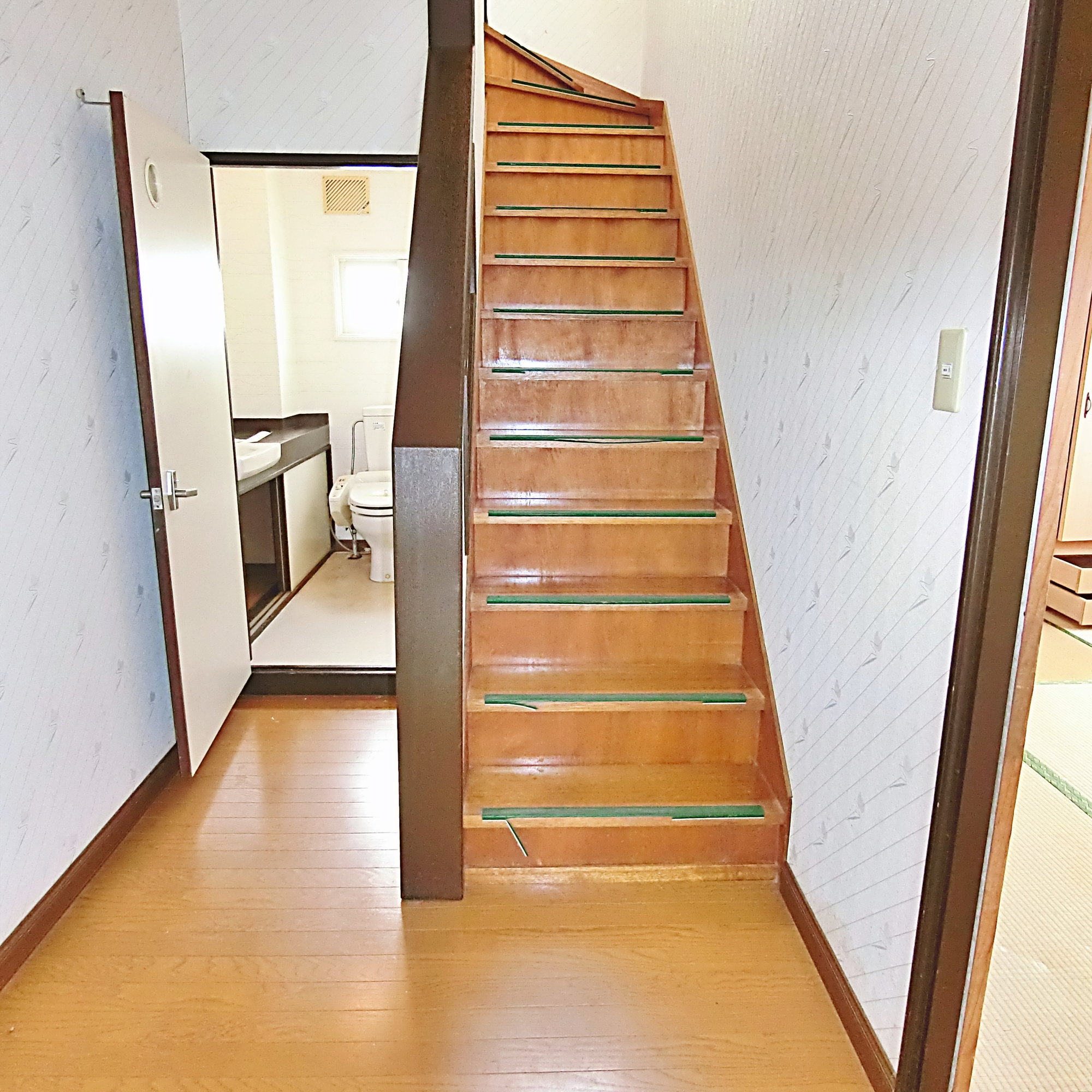 室蘭市柏木町50-10　中古住宅の内装