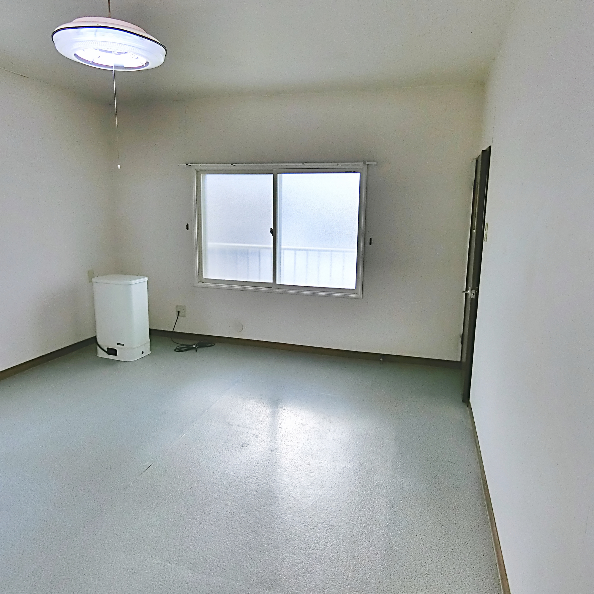 室蘭市柏木町50-10　中古住宅の洋室