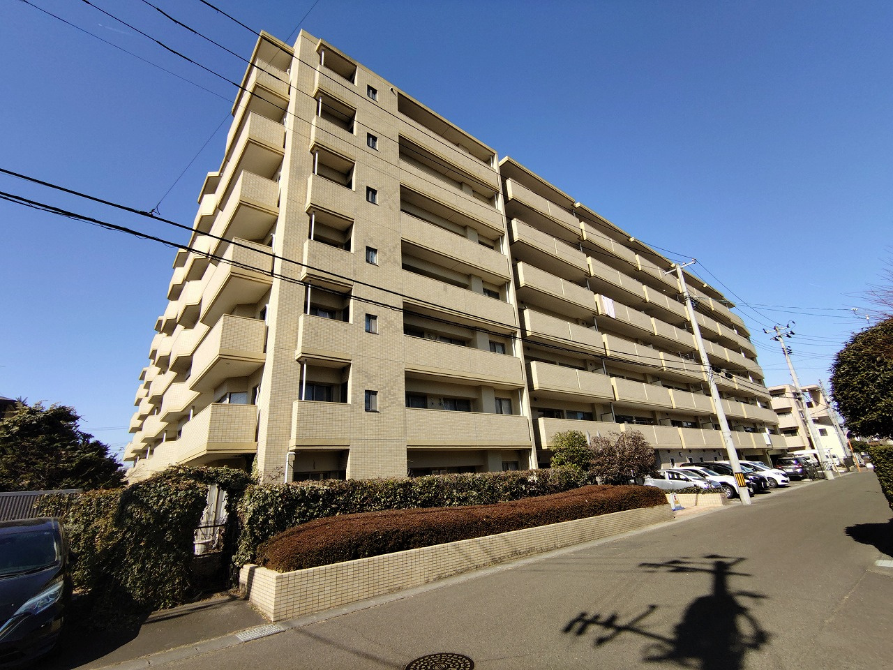 グランドパレス柳生の外観|東北本線「南仙台」駅まで徒歩15分、閑静な住宅街に位置するマンション