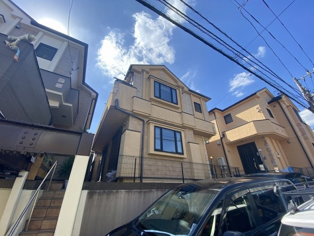 横浜市鶴見区獅子ケ谷1丁目　中古戸建【仲介手数料無料】の外観