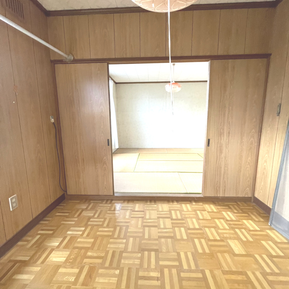 登別市若草町2丁目14-12　中古住宅の洋室