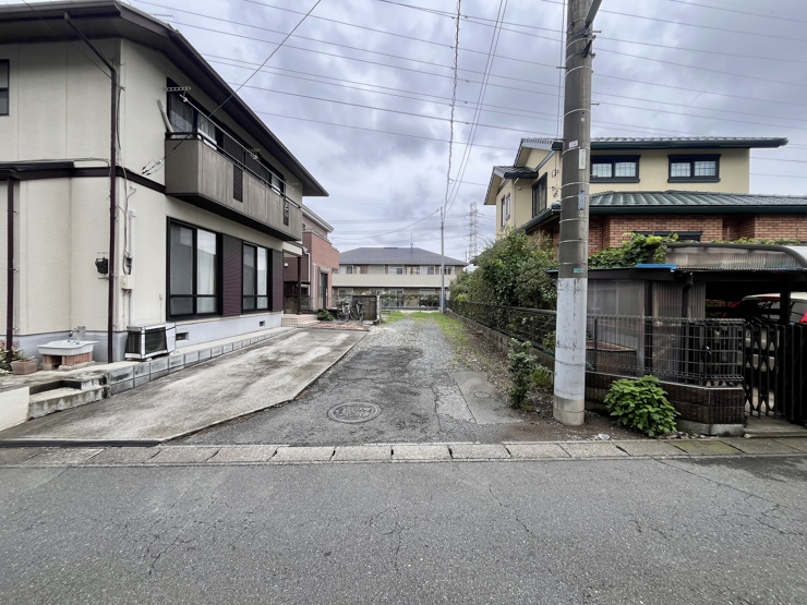 桶川市坂田　１区画　前面道路写真