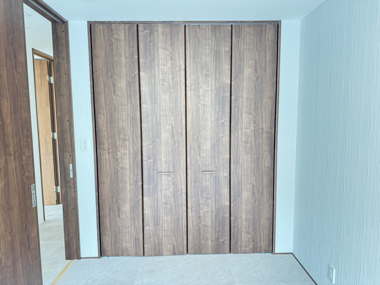 鶴甲２丁目戸建の収納