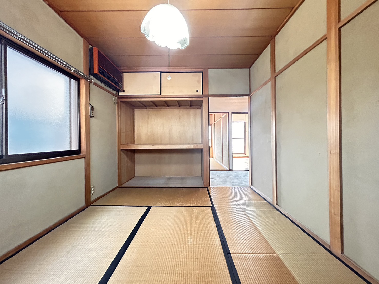篠原北町2丁目戸建の和室|2階和室（北側）約6帖。