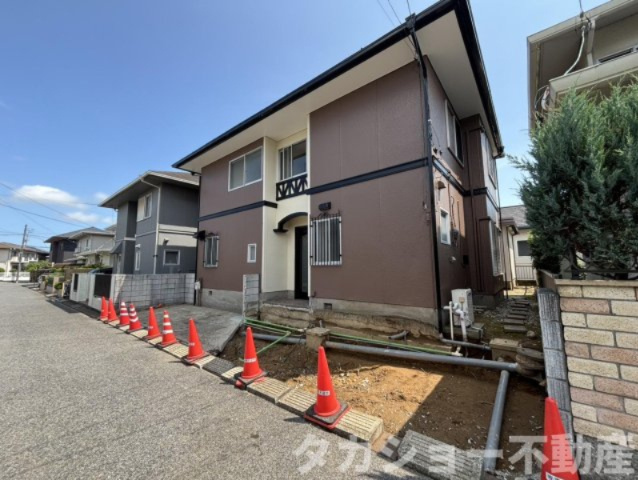 市原市西広一丁目　中古戸建　離れ付（軽量鉄骨造）の外観|駐車場増設してます!(2025.6.1)