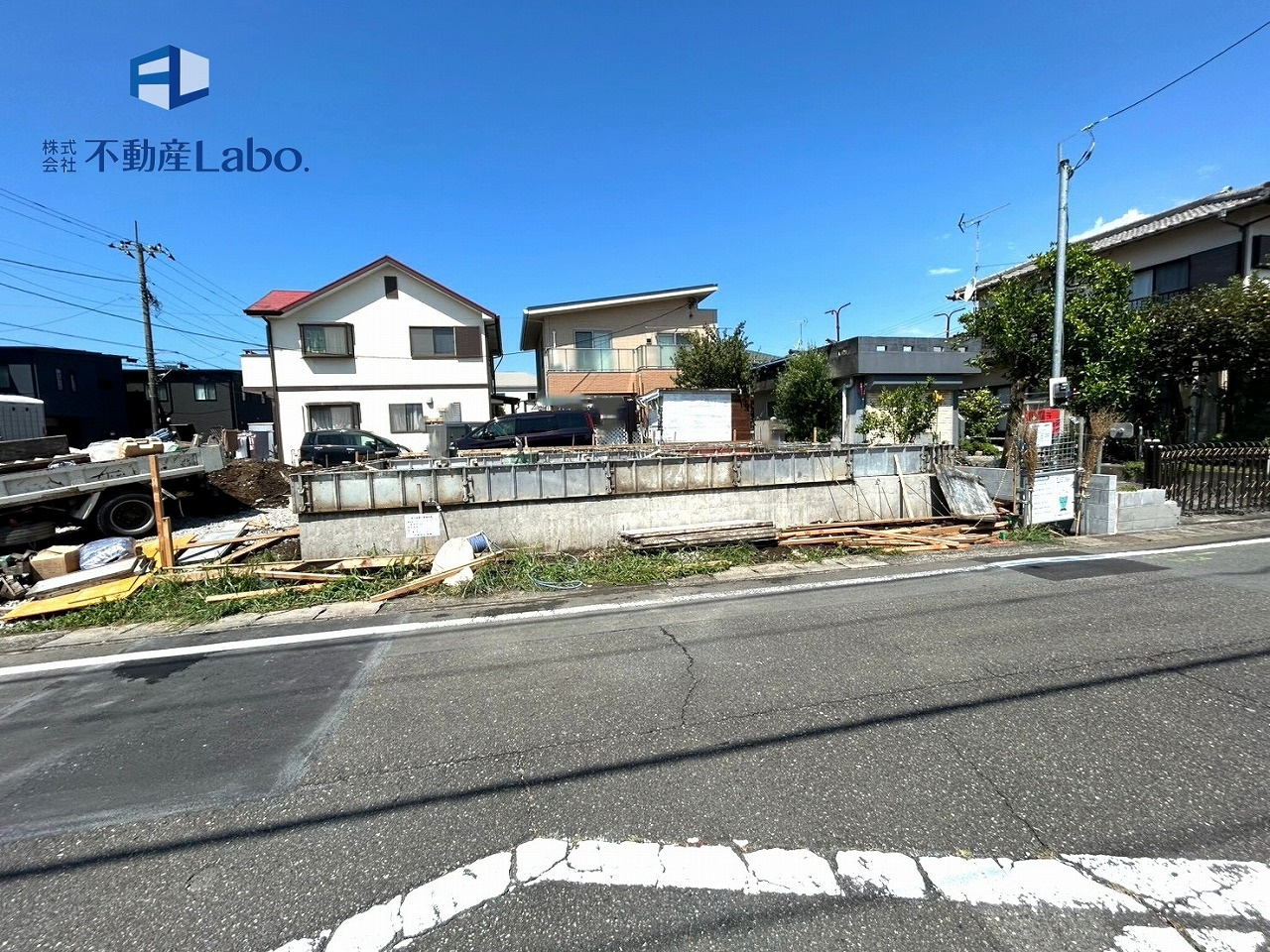 クレイドルガーデン　沼津市西添町　第11　全1棟の前面道路含む現地写真
