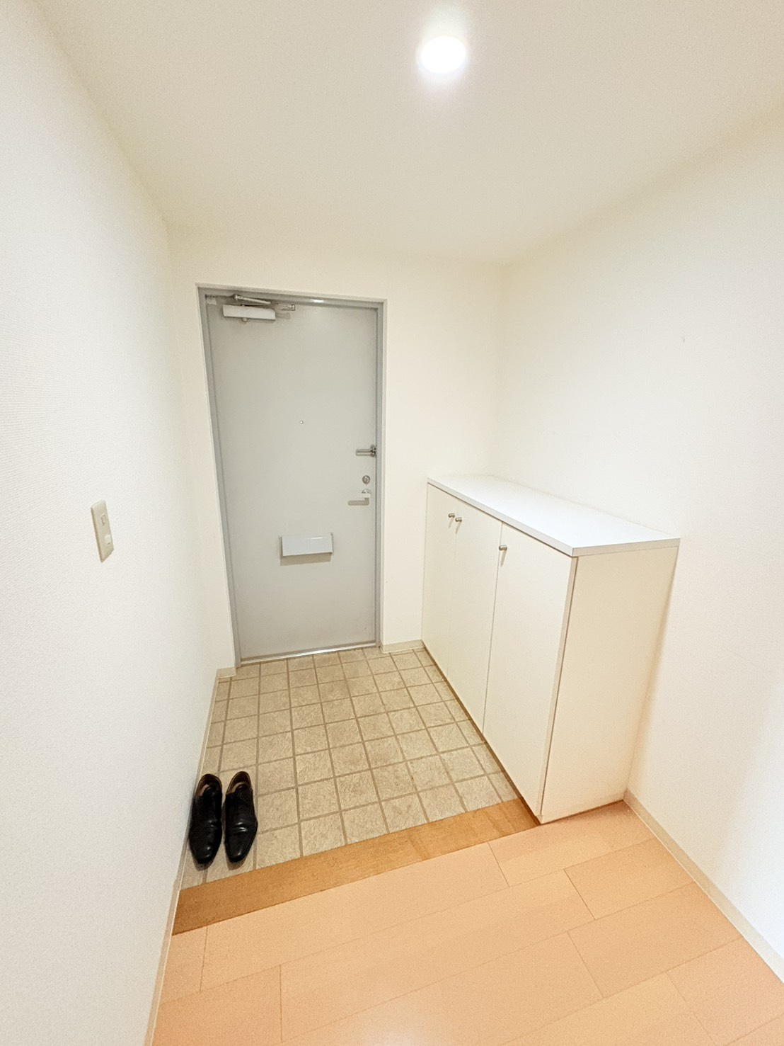 神戸市北区藤原台北町５丁目の中古マンションの玄関|毎日通る玄関はこちらです