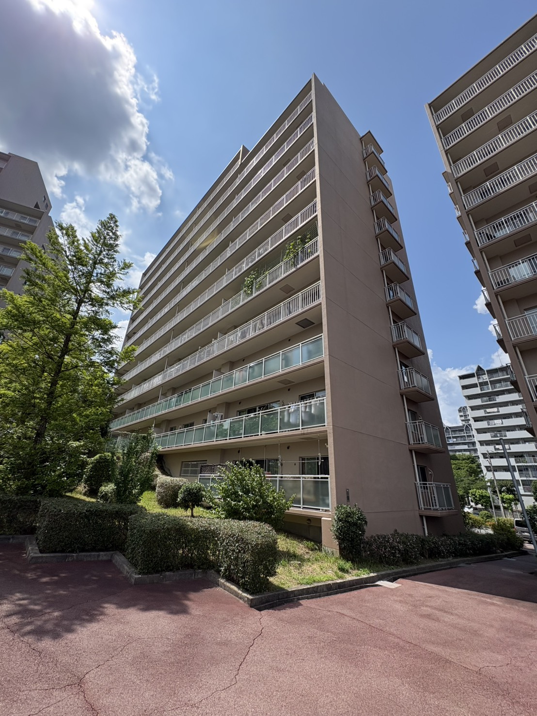 神戸市北区藤原台北町５丁目の中古マンションの外観|外観は落ち着いています