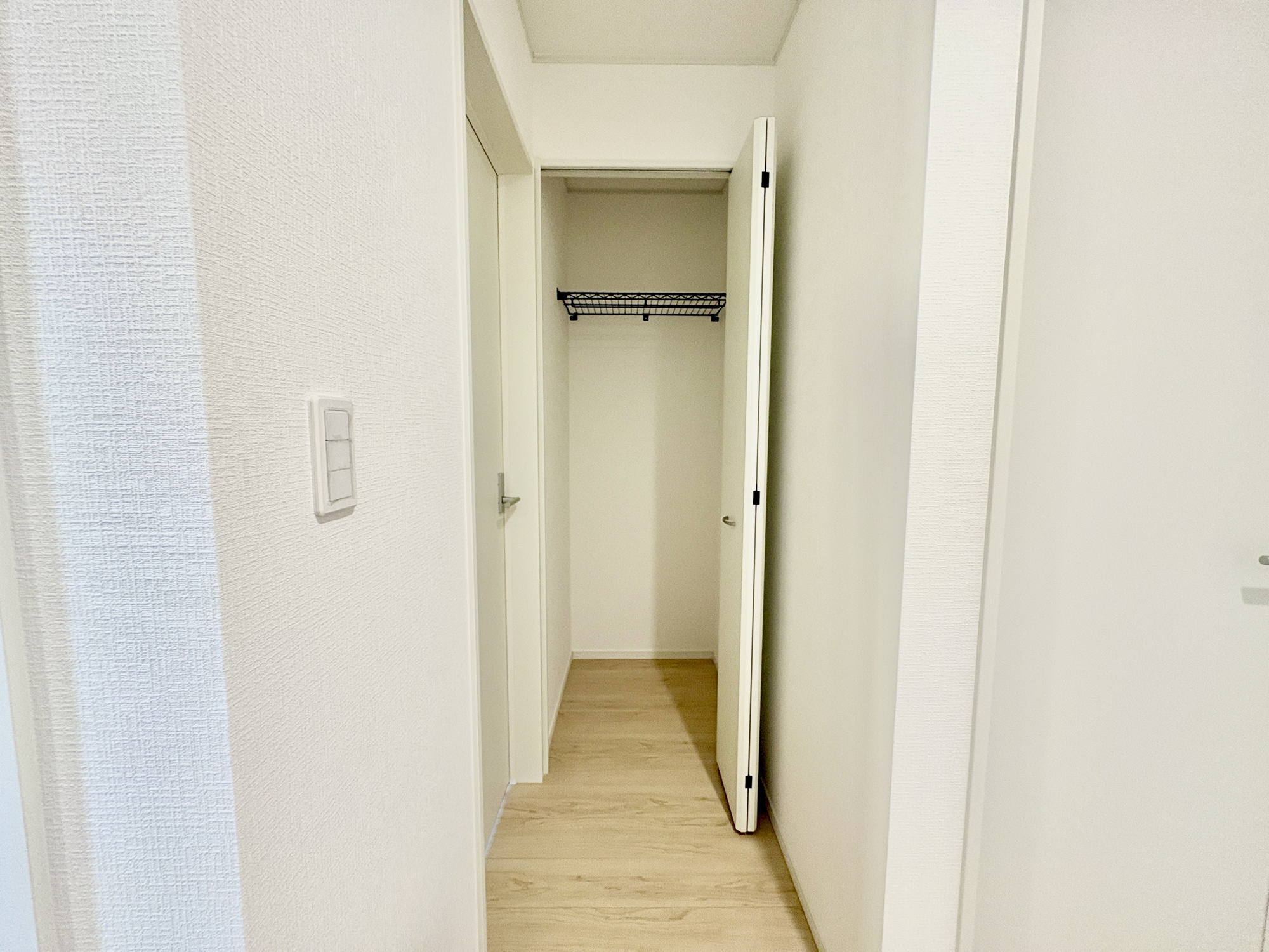 伊勢崎市田中町第2　新築住宅全1棟の発電・温水設備|同社施工例