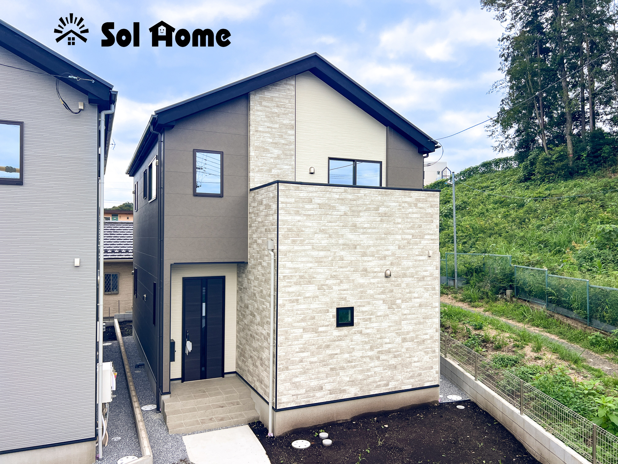 宇都宮市鶴田町２８期　新築住宅全２棟の外観|◆本日のご案内も大歓迎です♪◆ 図面や写真では分からない部分を不動産のプロが丁寧にご説明いたします！！ 年中無休のソルホームはいつでもお問い合わせをお待ちしております♪