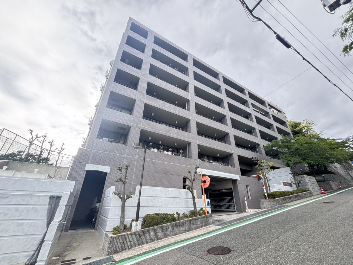 藤和六甲桜ヶ丘ホームズの外観|外観