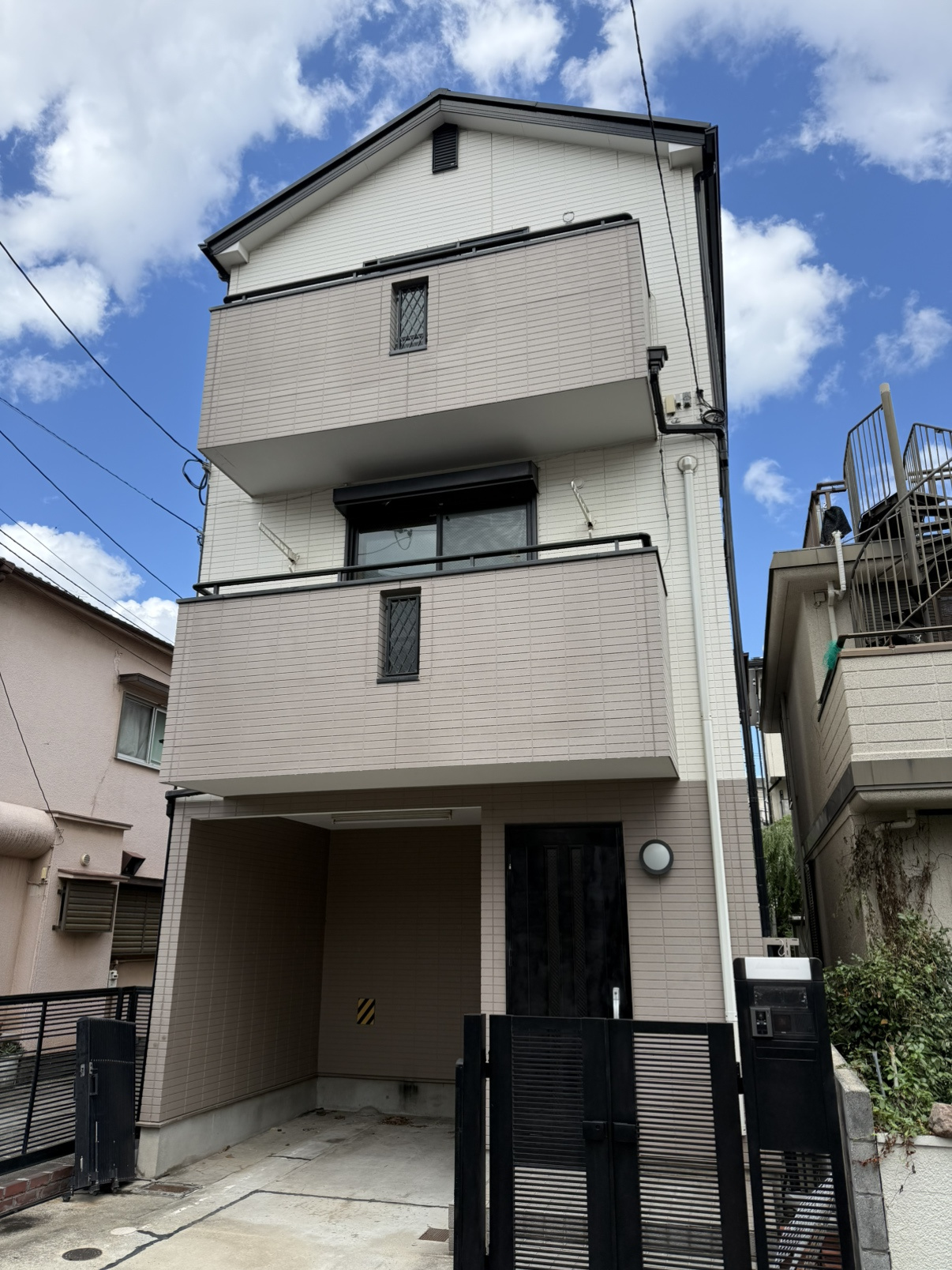 魚崎西町一丁目戸建の外観|2016年2月に外壁と屋根、塗装済み