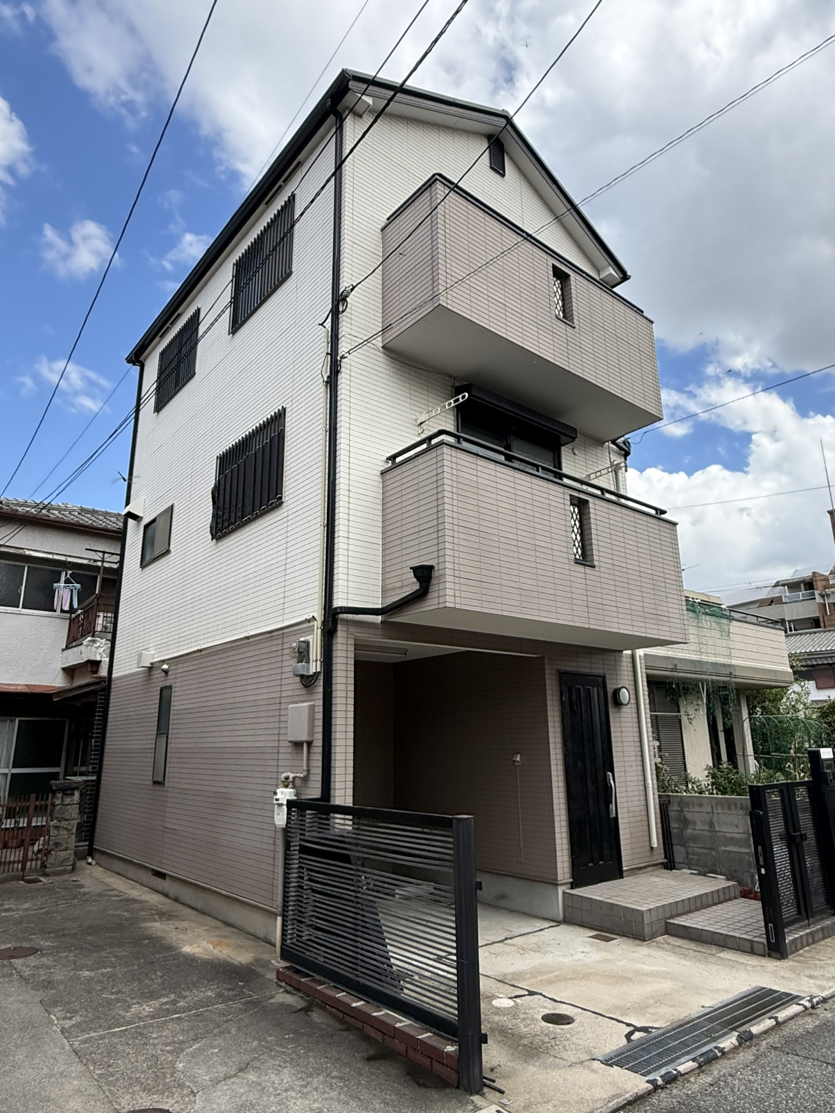 魚崎西町一丁目戸建の外観|2016年2月に外壁と屋根、塗装済み