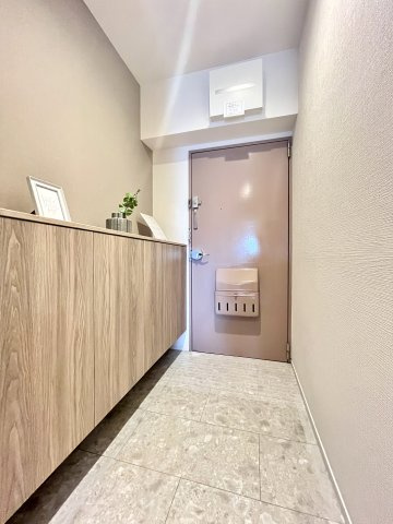 杉谷パークマンションの玄関|ゆったりとした玄関です