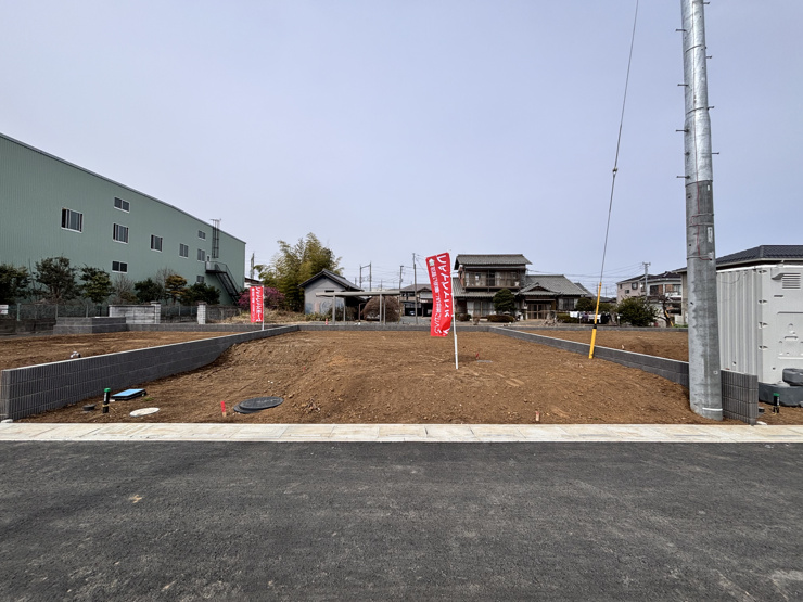 伊奈町大字小室　2号棟　現地