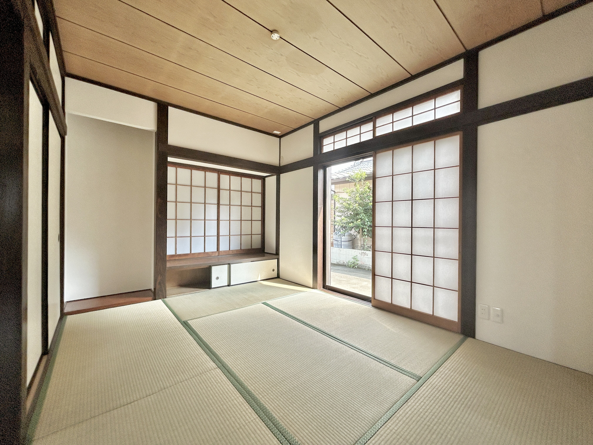 前橋市青柳町1期　中古住宅の和室|1階和室はリビングから目が届く場所なので、お子様の遊び部屋・お昼寝スペースとして使うのもオススメです♪
