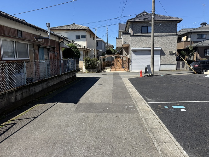 古河市新久田　２号棟◆前面道路