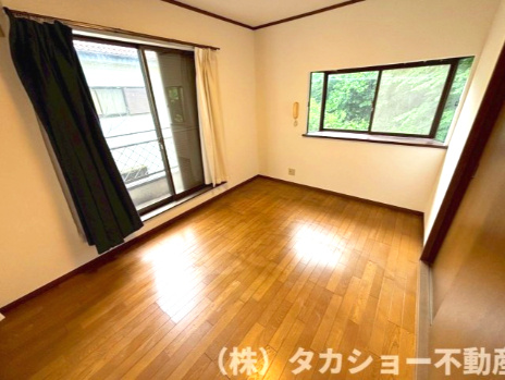 市原市久々津　中古戸建の洋室