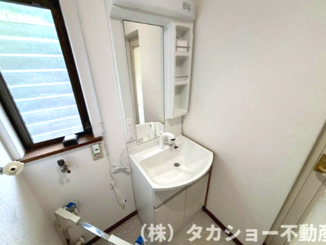 市原市久々津　中古戸建の独立洗面台
