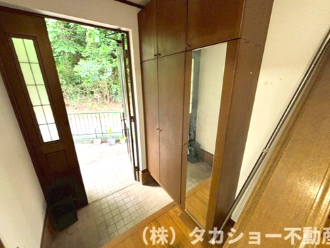市原市久々津　中古戸建の玄関