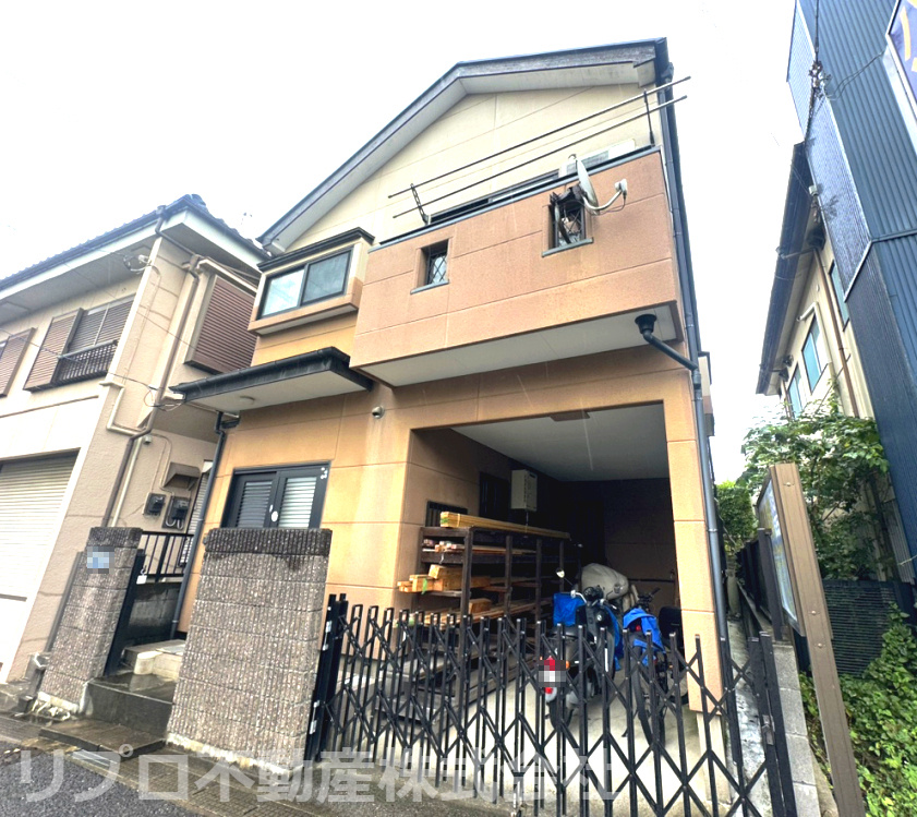 柏市増尾台3丁目戸建の外観|東武野田線「増尾駅」徒歩１１分！小学校、コンビニ、スーパーなどが徒歩１０分圏内の利便性の良い環境です♪