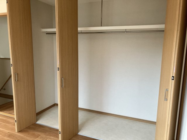 大阪府和泉市みずき台2丁目18-7の収納|収納があります