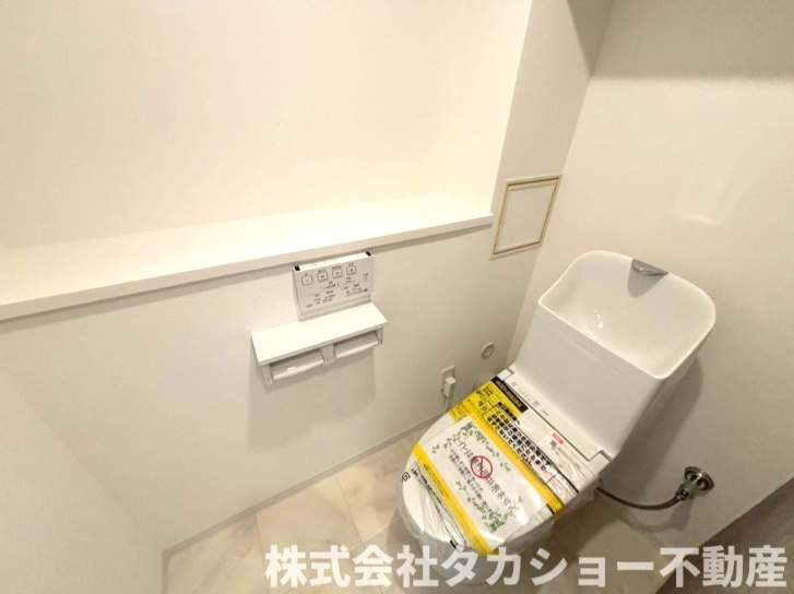 プラザ学園前　第10号棟のトイレ|落ち着いた色調のトイレです