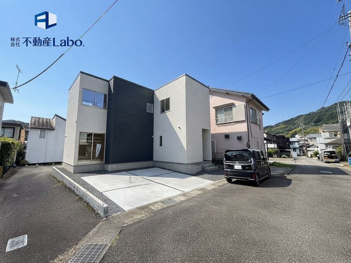 葵区　北2丁目12期　全1棟の前面道路含む現地写真|コンビニ、スーパー徒歩5分圏内！！
ちょっとした買い物や、買い忘れにも楽々です♪